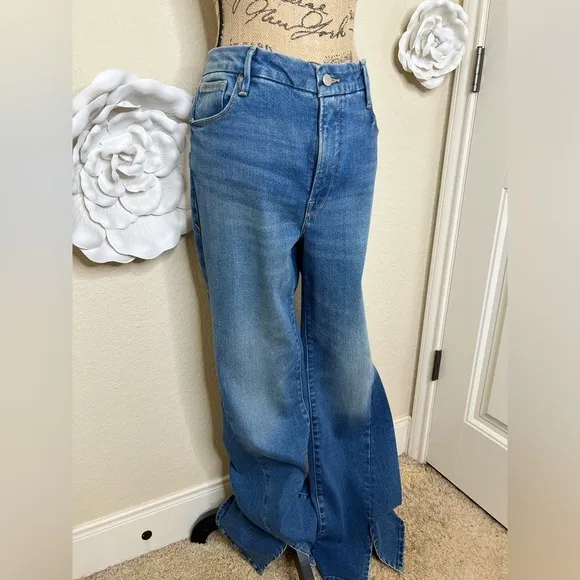 Good American Good Legs Twisted Front Slit Flare Jeans in Indigo Sz 14/32