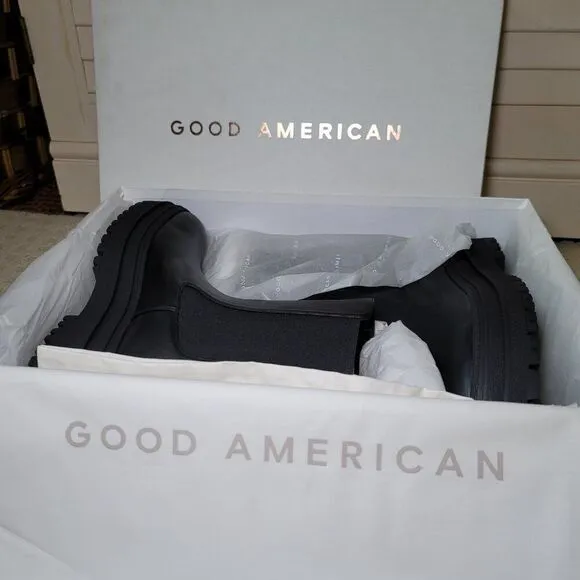 Good American Pull On‎ Combat Boots Chelsea Lug Sole Bootie - Black, Size 9