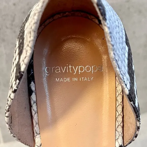Gravitypope Woman's Convertible Snakeskin Flats Size 9 (40)