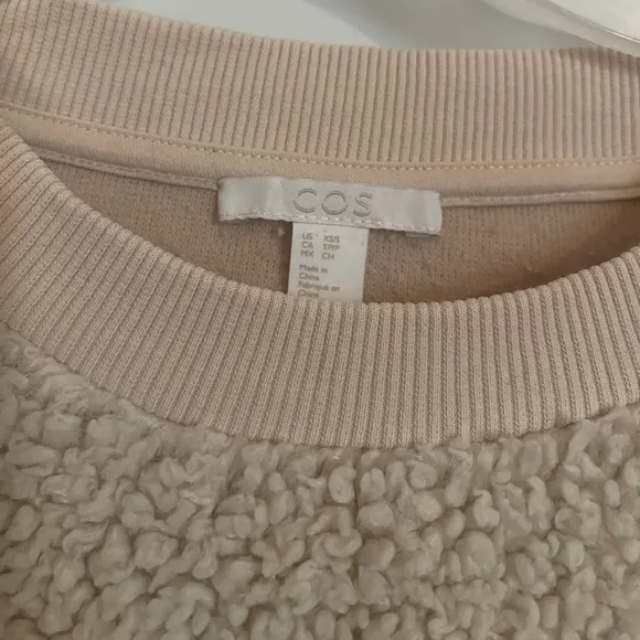 GUC Women’s COS Sherpa Teddy Pullover With Pockets Cream Size XXS/S