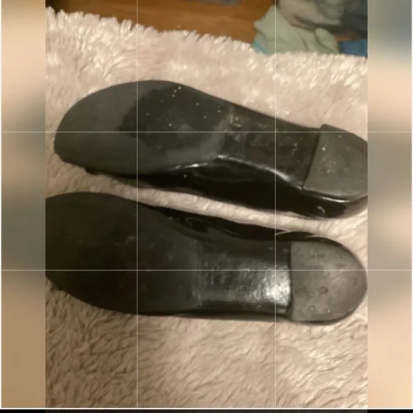 GUCCI FLATES NNAME PLATE IN FRONT PATENT LEATHER FLATS SZ  38 1/2AUTHENTIC