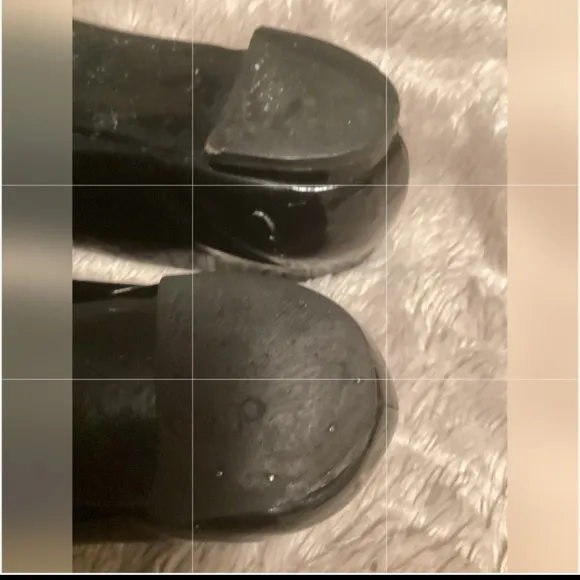 GUCCI FLATES NNAME PLATE IN FRONT PATENT LEATHER FLATS SZ  38 1/2AUTHENTIC