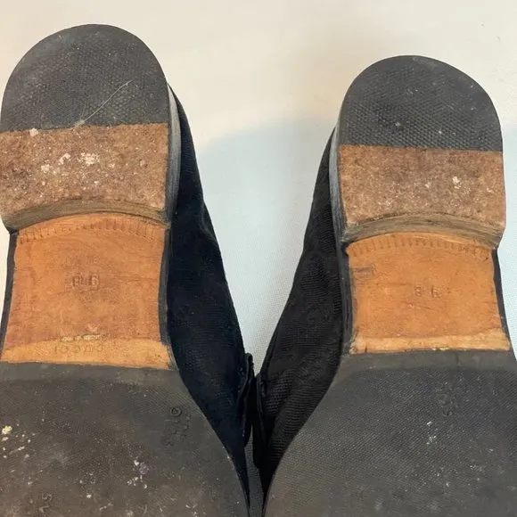 Gucci Monogrammed Black Horsebit Loafers size 9