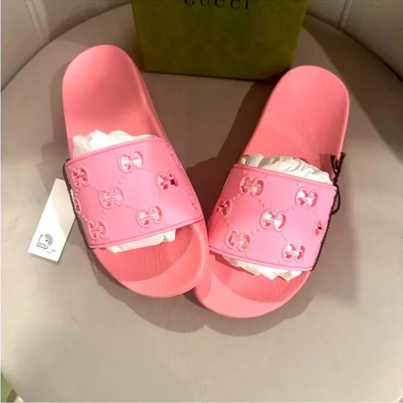 Gucci Vibrant Pink Slide Sandals