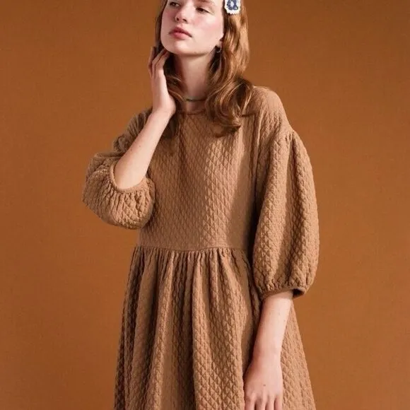 Hansel From Basel Sonja Quilted Dress (Size 1 or S) Camel Midi Modest Oversized
