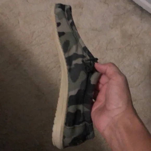 Hey Dude Loafers Wally Mens Size 11 Camouflage Camo Slip On Shoes