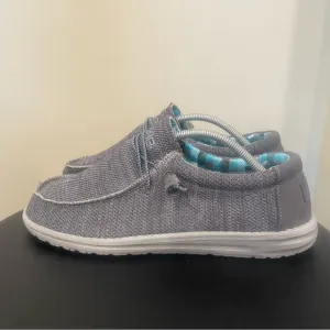 Hey Dude Wally Sox Charcoal Gray Slip on Loafers Mens Size 11 Shoes Geometric