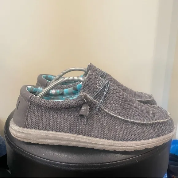 Hey Dude Wally Sox Charcoal Gray Slip on Loafers Mens Size 11 Shoes Geometric