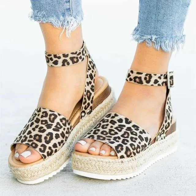 HIGH SANDALS Wholesale pricing WOMEN HEELS Tailored selection