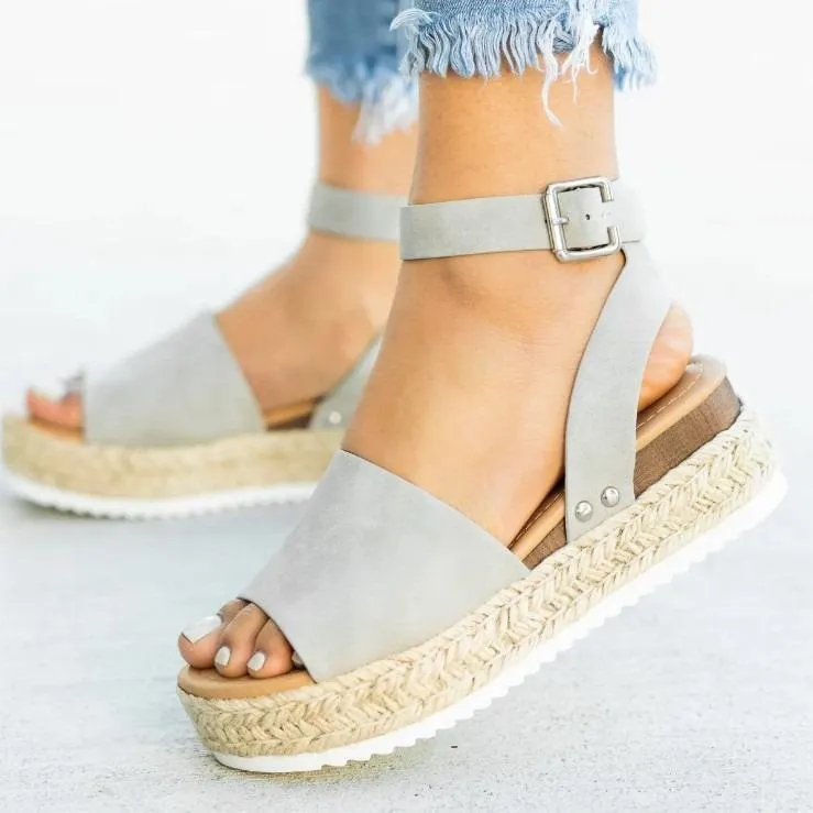 HIGH SANDALS Wholesale pricing WOMEN HEELS Tailored selection