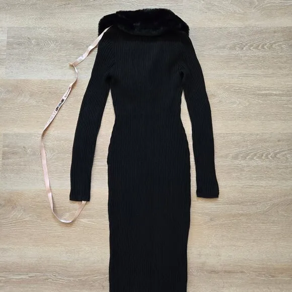 House of CB Raine Faux Fur Trim Ribbed Knit Button Dress Medium New With Tags