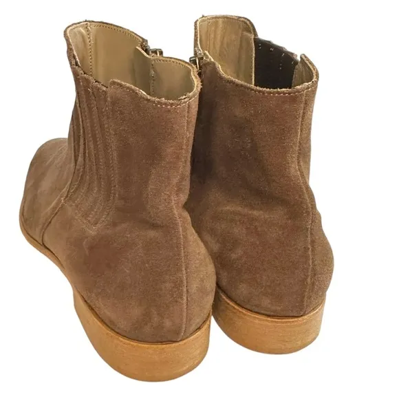 Italeau Womens Brown Suede Almond Toe Ankle Boots Size 41/ 10.5