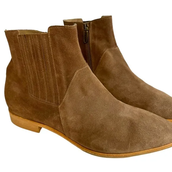 Italeau Womens Brown Suede Almond Toe Ankle Boots Size 41/ 10.5