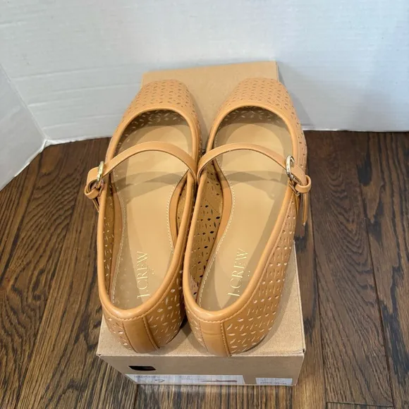J. Crew Tan Perforated Mary Jane Flats SZ 9 Color Camel