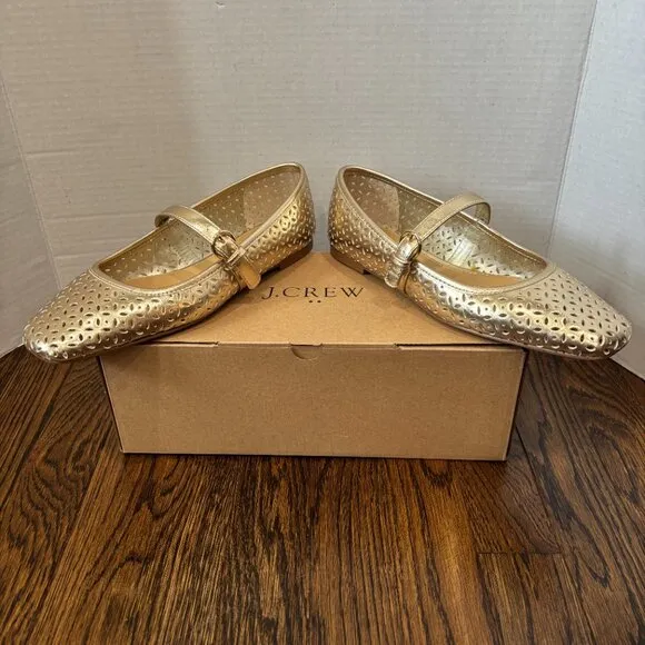 J. Crew Tan Perforated Mary Jane Flats SZ 9 Color Gold