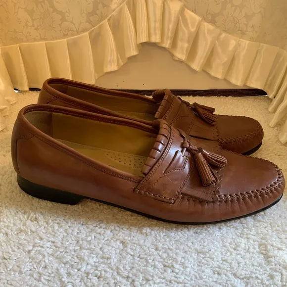 JOHNSTON &amp; MURPHY BRELAND KITTIE MENS LEATHER TASSEL LOAFERS