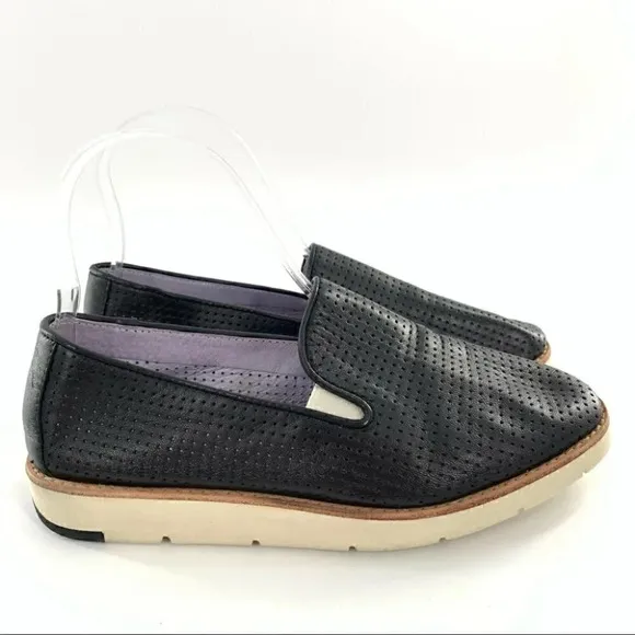 Johnston and Murphy flats sz 6 black laser cut leather flatform loafers academia