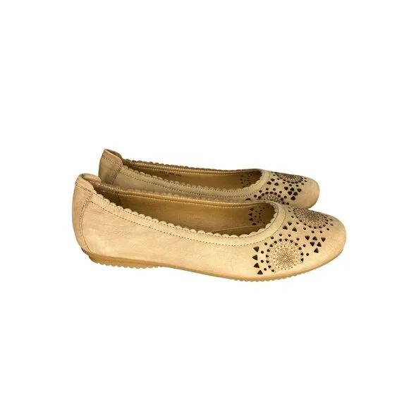 Josef Seibel Pippa 31 Cream (buff) Ballet Flats Size 6/37 W/ Air Padded Insole