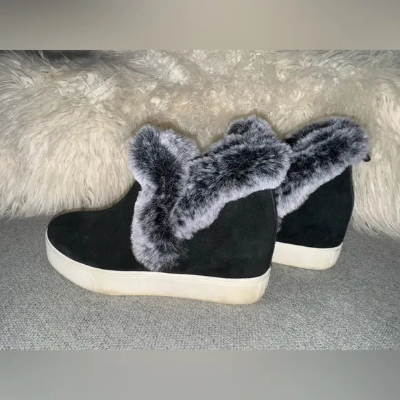 J/Slides Women's Sean Waterproof Suede Booties