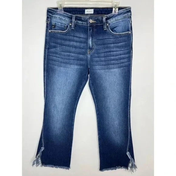 KanCan Quinn Mid Rise Ankle Flare Jeans Raw/Split/Frayed hem size 29