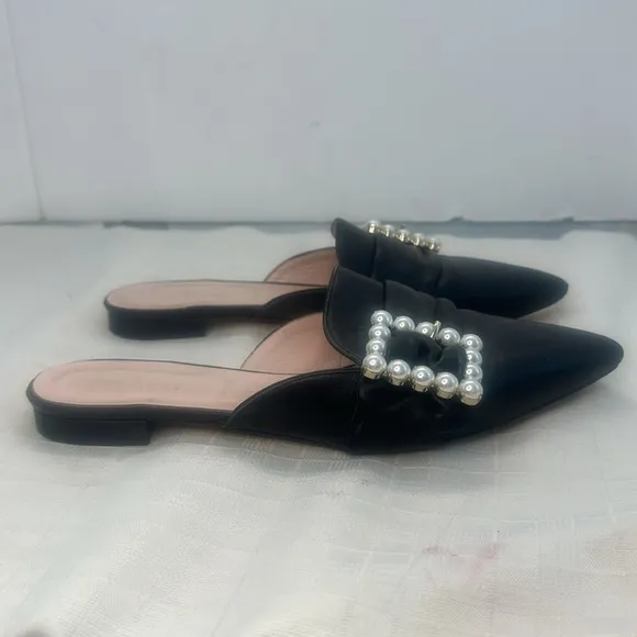 Kate Spade Broadway Black Leather Pearl Buckle Pointed Toe Slides/Mules size 9.5