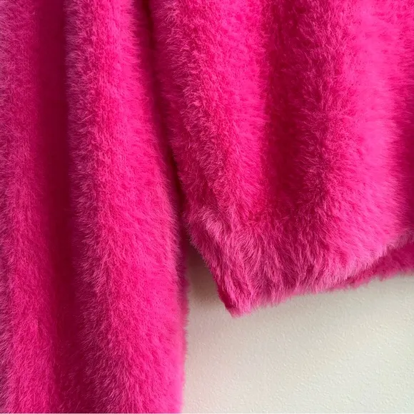[katie j] fuzzy mara crop cardigan shocking pink XL