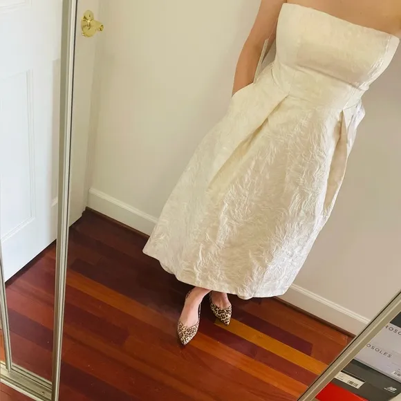 KAY UNGER Bella Strapless Hi-lo Hem Gown   free Gorjana earrings ($80)