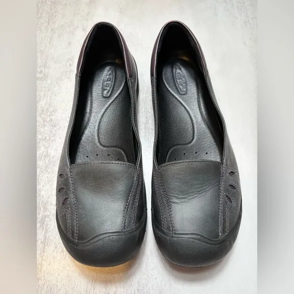 KEEN Women’s Barika Slip On Loafers-Black Leather Upper-Size: 8.5-Preowned, EUC