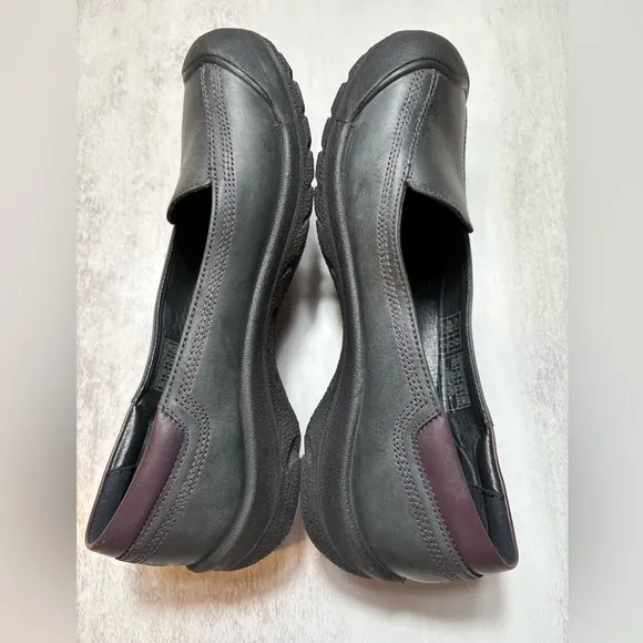 KEEN Women’s Barika Slip On Loafers-Black Leather Upper-Size: 8.5-Preowned, EUC