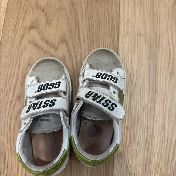 Kids Authentic Golden Goose Old School Velcro Sneaker - White/Green Star Sz 23