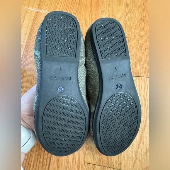 Kids Rothy’s Lot - Size 1