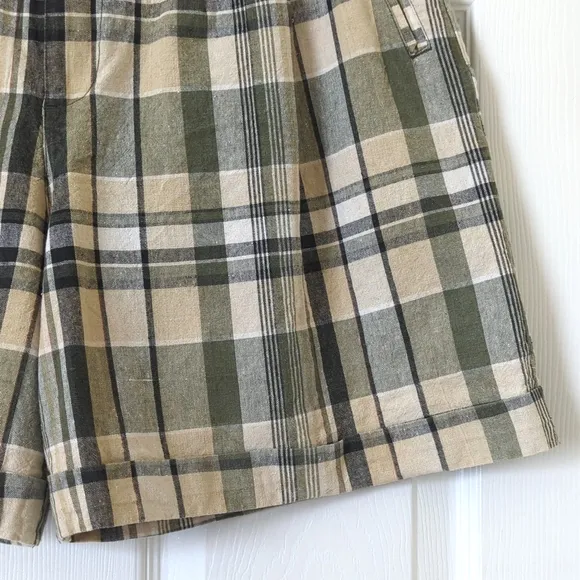 Kikomo 90's Vintage Plaid Linen Blend High Waisted Wide Leg Shorts Sage 13/14