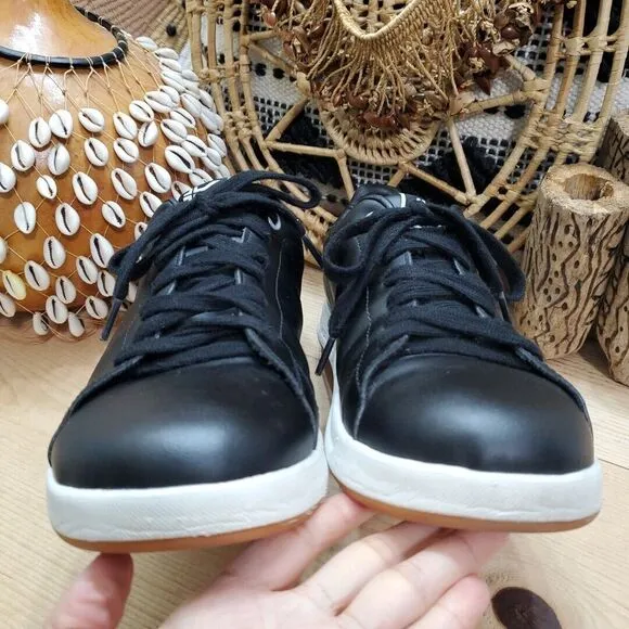 KURU Roam Men's 9.5M Classic Court Sneakers Leather Black Lace Up Low Shoe EUC
