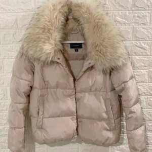 LE CHATEAU Women's Hooded Down Jacket Leather Collar White Down Jacket Tight War