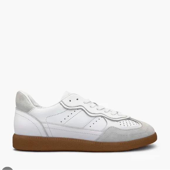 Leather and suede sneakers
