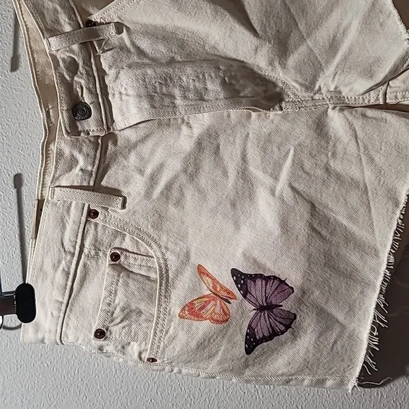 LEVI 501 HIGH RISE CREAM CUT OFF BOHEMIAN BUTTERFLY PRINT JEAN SHORTS WOMENS W33