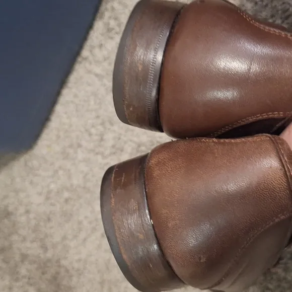Lily of Florence Italian leather horse bit slip-on loafers - 9 ½ - brown
