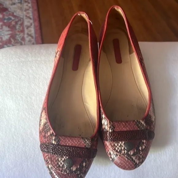 🥰😍LONGCHAMP Snake Print Leather Ballet Flats Flap Front Women's 36 EU / 6US😎