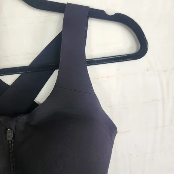 Lululemon Enlite Zip Front High Support Running Sports Bra in Black Size 34B