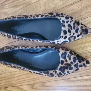 M. Gemi Made In Italy Faux Fur Leopard Print  Women's Flats Sz 9.5