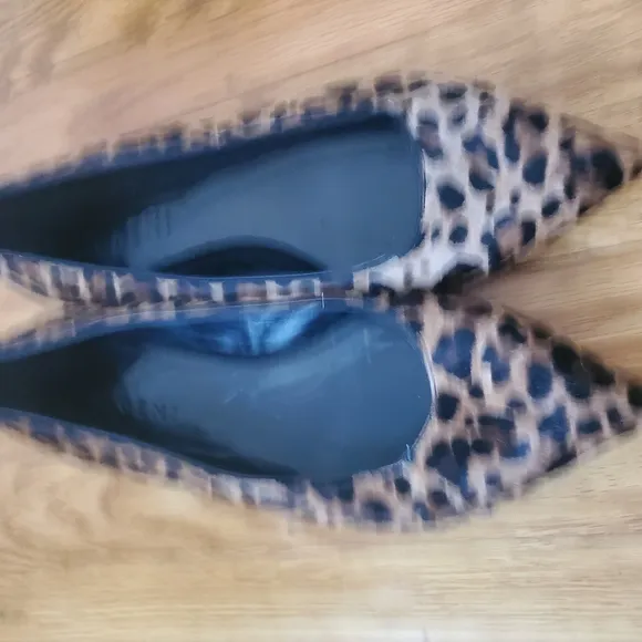 M. Gemi Made In Italy Faux Fur Leopard Print  Women's Flats Sz 9.5