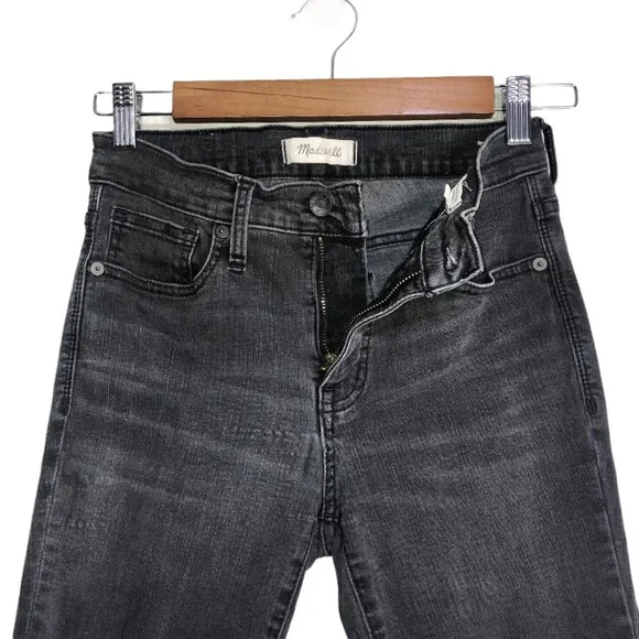 Madewell 9” High Rise Skinny Black Distressed Busted Knee Raw Hem Denim Jeans