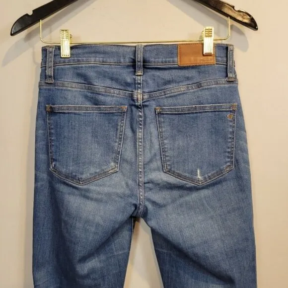 Madewell | Cali Demi Boot Cut Raw Hem Bronson Wash Button-Front Jeans