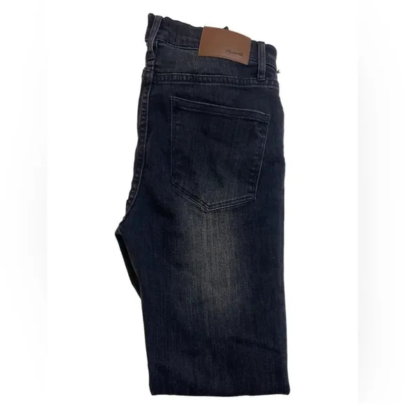 Madewell - Cali Demi-Boot Jeans Asymmetrical Raw Hem Edition