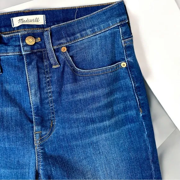 Madewell ‘Cali Demi-Boot Jeans’ in “Lockwood” Wash Size 27