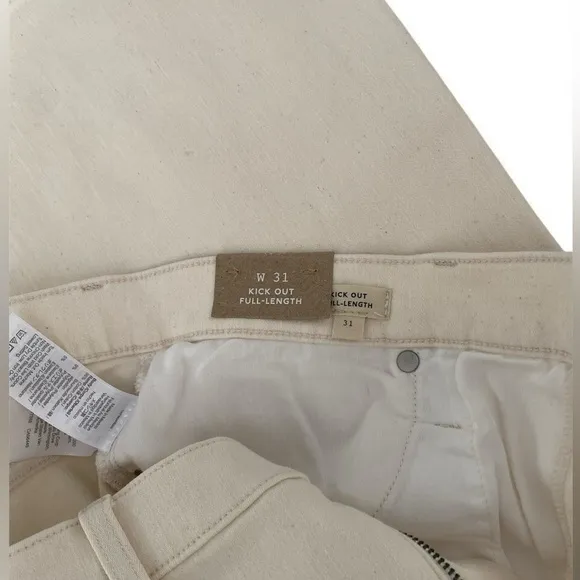 Madewell Kick Out Flare Jeans Size 31 NWT Ecru Raw Hem Full Length