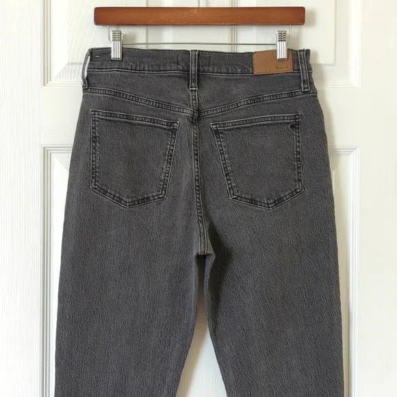 Madewell Perfect Vintage High Waisted Relaxed Tapered Leg Jeans Faded Black 29