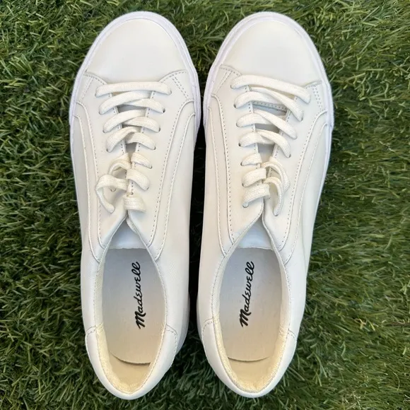 Madewell Sidewalk Low-Top Sneakers in White Leather Pale Parchment Size 8.5 NWT