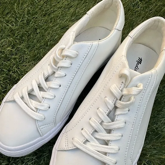 Madewell Sidewalk Low-Top Sneakers in White Leather Pale Parchment Size 8.5 NWT