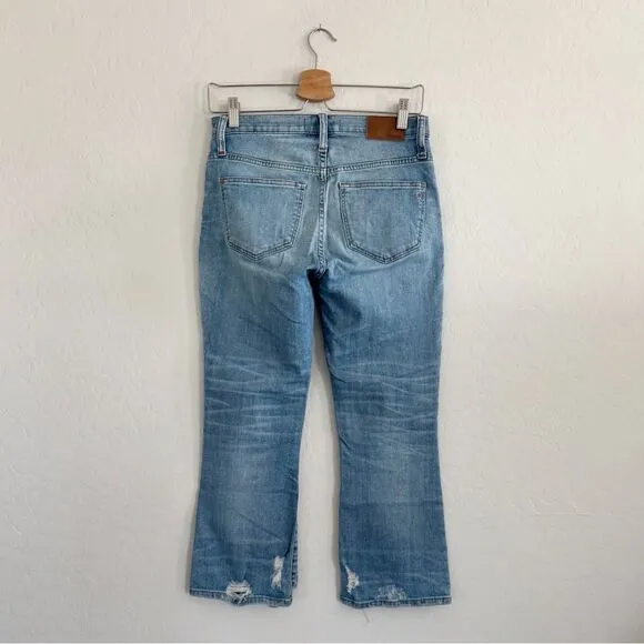 Madewell cali demi boot jeans in bess wash button front edition Size 26P Petite